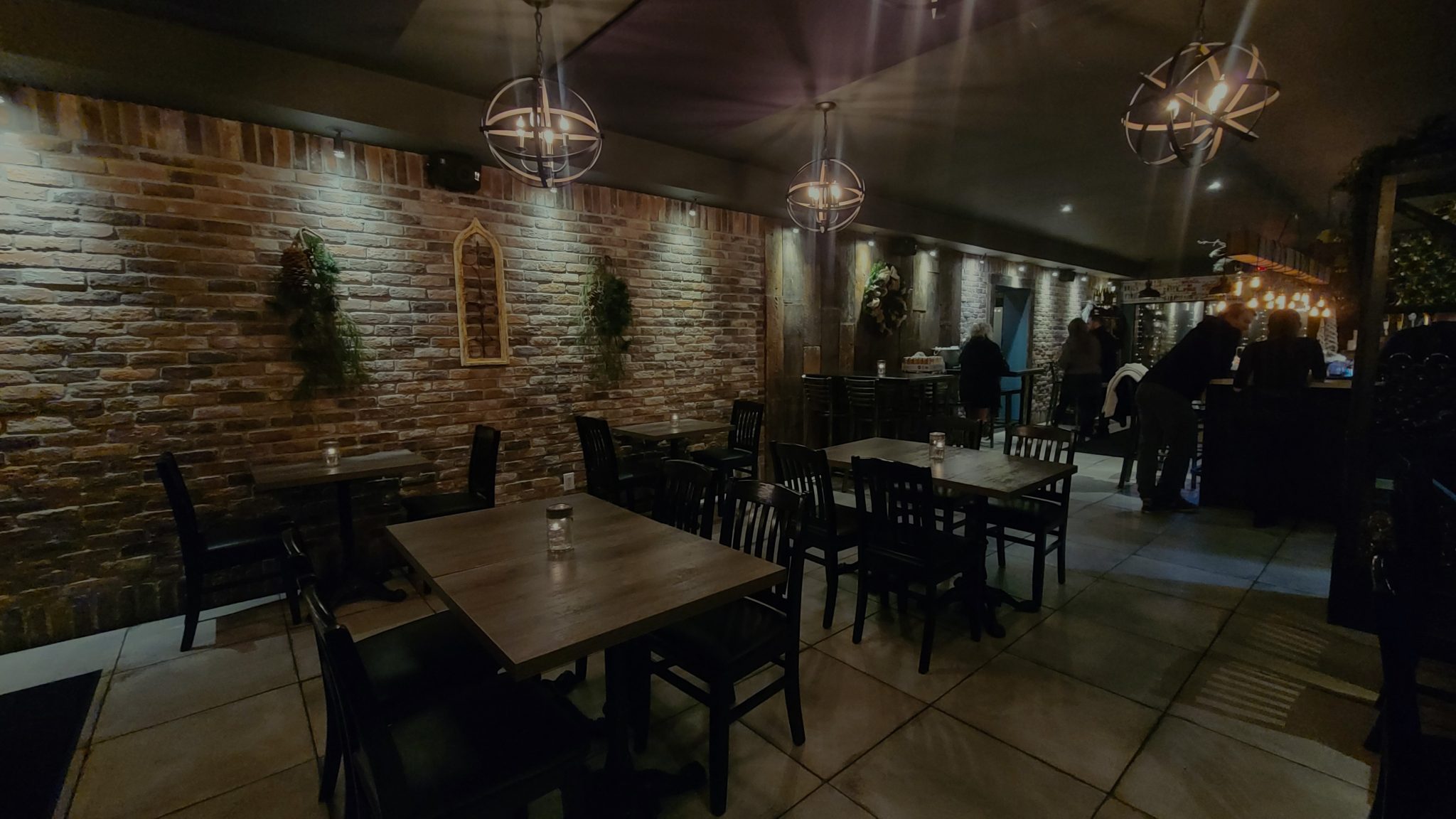 Brick N Fire Restaurant in Bradford Photo Gallery